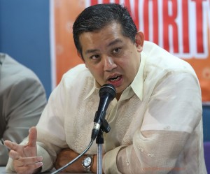 NOT CONGRESS FOR ‘DELAY’ IN GRANT OF EMERGENCY POWERS TO PNOY •October 13, 2014 •	Written by Ryan Ponce Pacpaco •	Published in Top Stories   HOUSE independent bloc leader and Leyte (1st District) Rep. Ferdinand Martin “FM” G. Romualdez yesterday said  the Department of Energy (DOE) and not Congress should take the blame in case of a delayed granting of emergency powers to President Benigno ‘Noynoy’ Aquino III, adding that the DOE purportedly failed to provide convincing details on the necessity of giving such authority to the Chief Executive. Romualdez said Congress leaders are confused with the figures on the looming power shortfall in the summer of 2015.       He added that numbers started from a 300 to 600 megawatts (MG) shortfall and reportedly reached to 800 to 1,200 MG in case of a worst El Niño phenomenon case.      “It would be unfair for us to take the blame should emergency powers  not be granted immediately. It is both incorrect and unfair to heap singular blame on us because it is the DOE which failed to convince even the trusted allies of the President. There should be harmony in figures,” Romualdez stressed after President Aquino claimed that lawmakers will be blamed because of the seeming delay in the grant of emergency powers to him.      Romualdez reiterated his call for the House committee on energy to conduct public hearings for Energy Sec. Jericho Petilla to justify the need for Congress to grant emergency powers. 